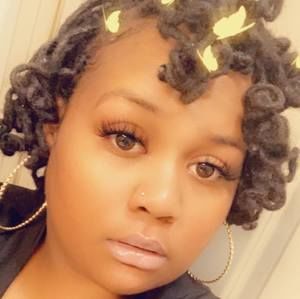 Meet your Posher, Rita